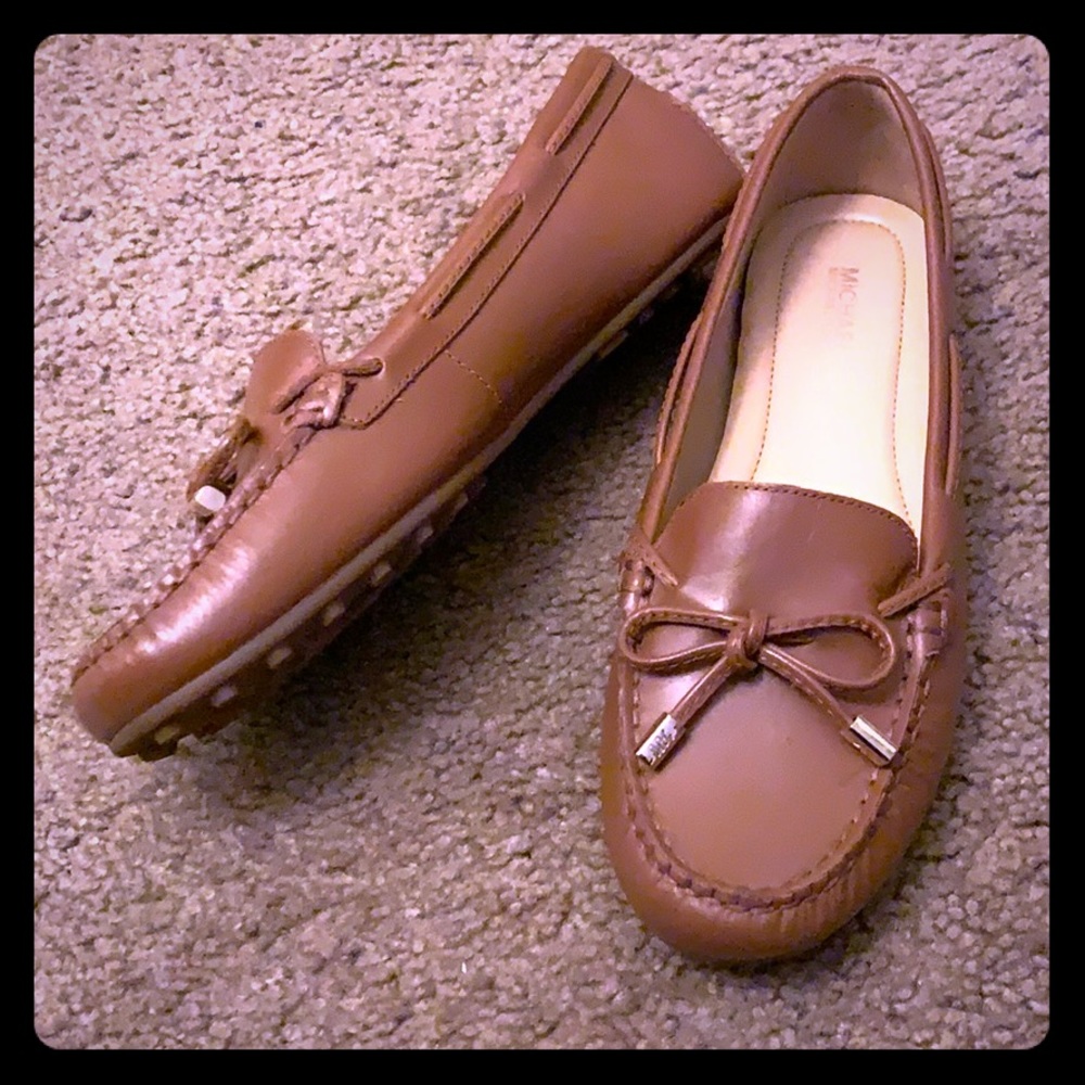 MOVING SALE   Michael Kors Leather Flats